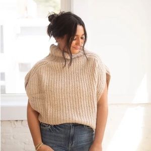 Elan's Short Sleeve Cozy Sweater Knit Turtleneck Oatmeal Light Tan Small